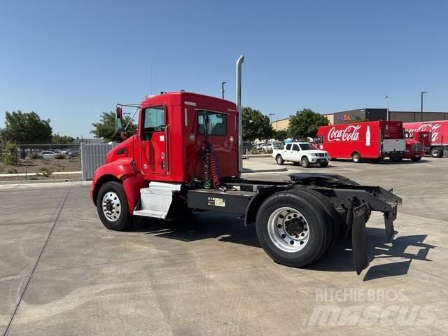 Kenworth T370 Truck Tractor Units