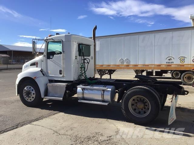 Kenworth T370 Truck Tractor Units