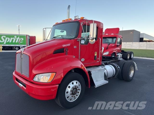 Kenworth T370 Truck Tractor Units