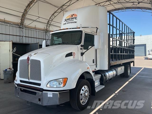 Kenworth T440 Flatbed/Dropside trucks