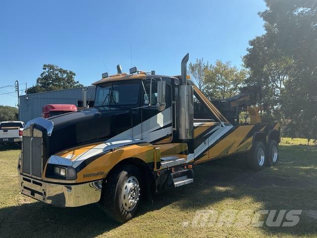 Kenworth T600 Recovery vehicles
