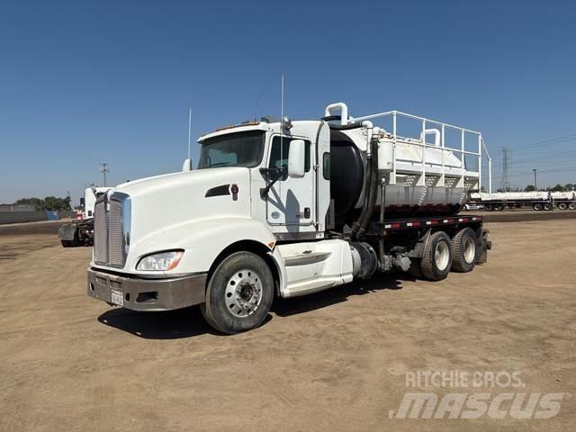 Kenworth T660 Sewage disposal Trucks