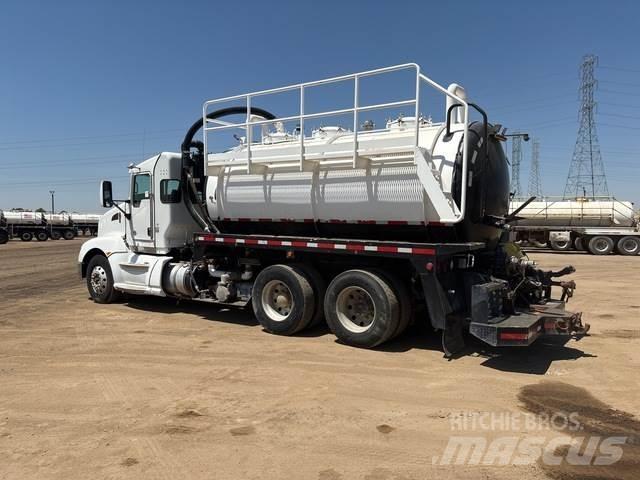 Kenworth T660 Sewage disposal Trucks