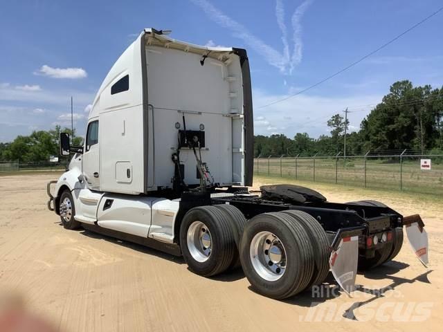 Kenworth T680 Truck Tractor Units