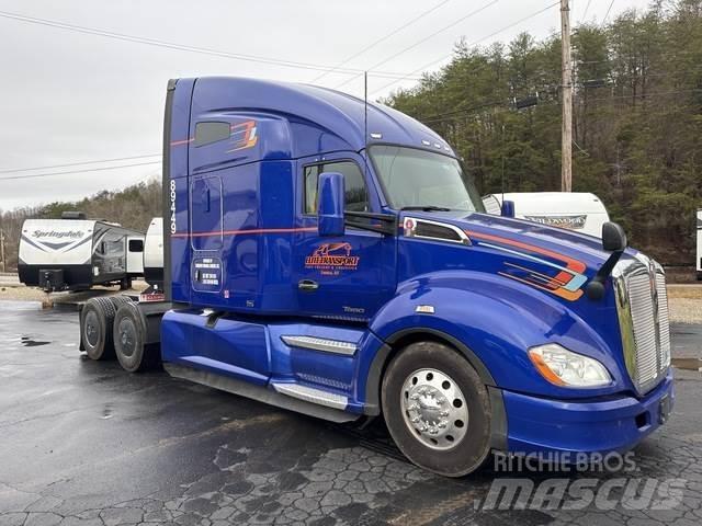 Kenworth T680 Truck Tractor Units