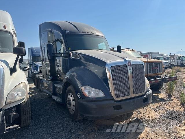 Kenworth T680 Truck Tractor Units