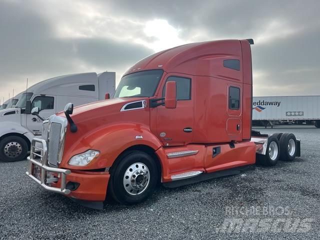 Kenworth T680 Truck Tractor Units