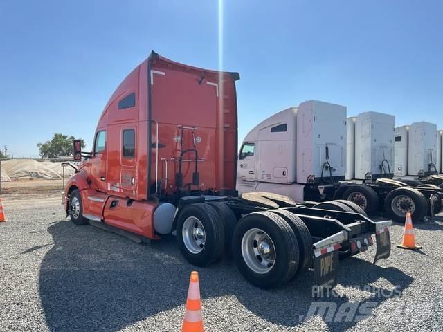 Kenworth T680 Truck Tractor Units
