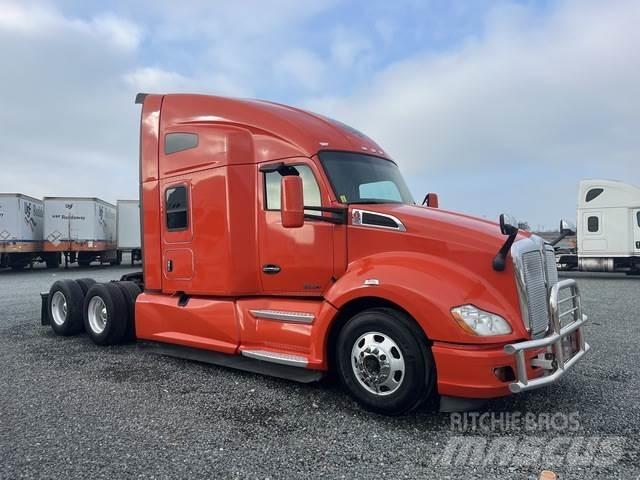 Kenworth T680 Truck Tractor Units