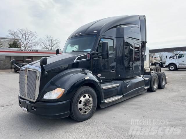 Kenworth T680 Truck Tractor Units