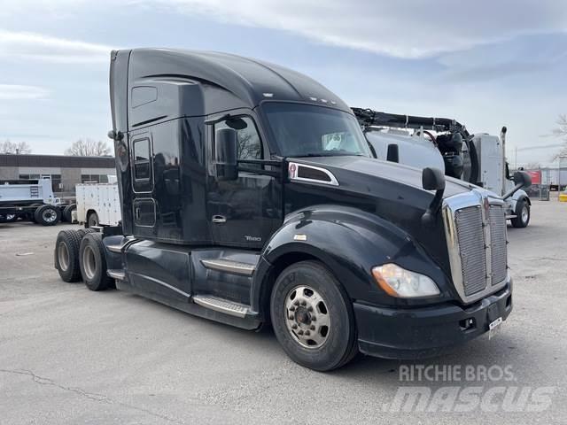 Kenworth T680 Truck Tractor Units