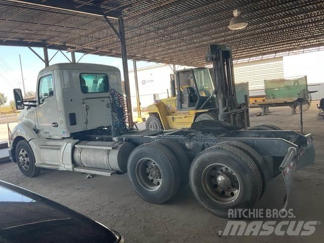Kenworth T680 Truck Tractor Units