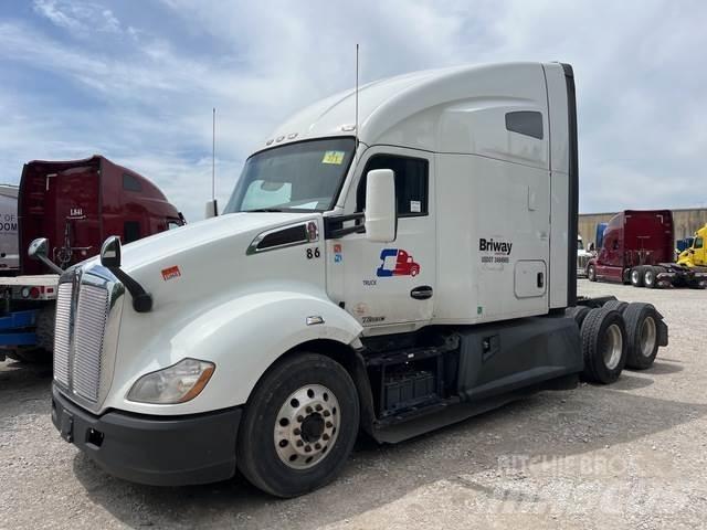 Kenworth T680 Truck Tractor Units