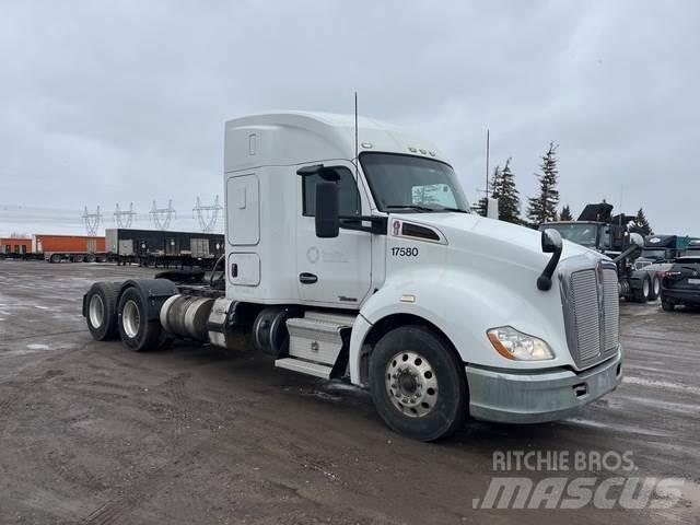 Kenworth T680 Truck Tractor Units