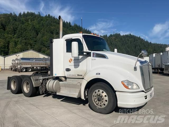 Kenworth T680 Truck Tractor Units