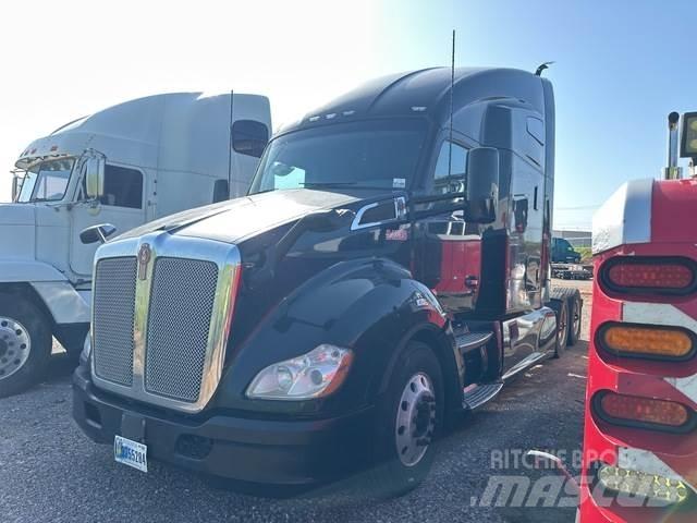 Kenworth T680 Truck Tractor Units