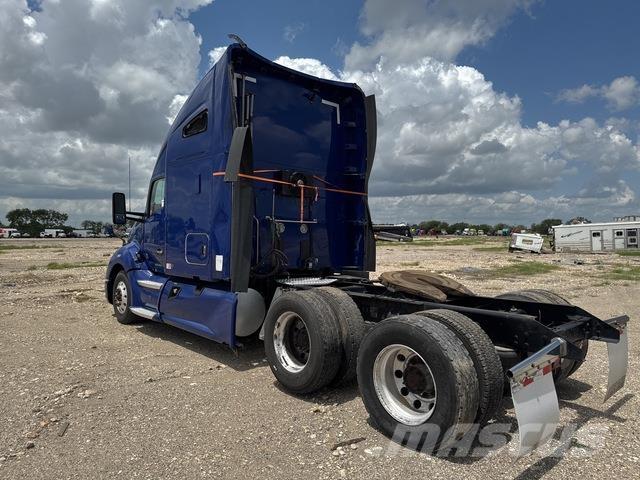 Kenworth T680 Truck Tractor Units