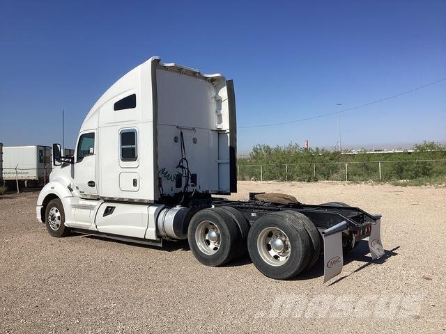 Kenworth T680 Truck Tractor Units