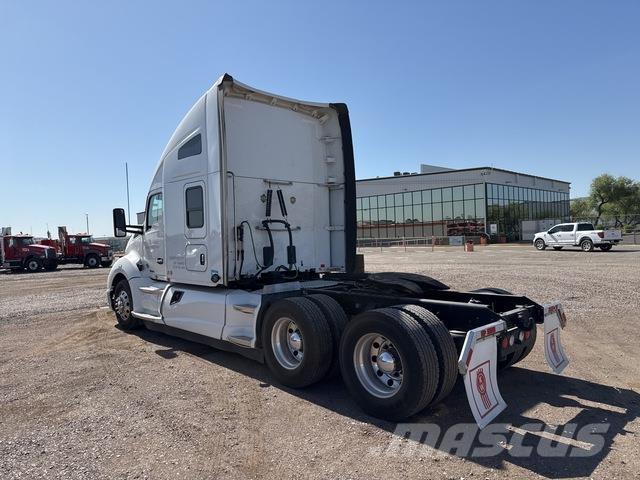 Kenworth T680 Truck Tractor Units