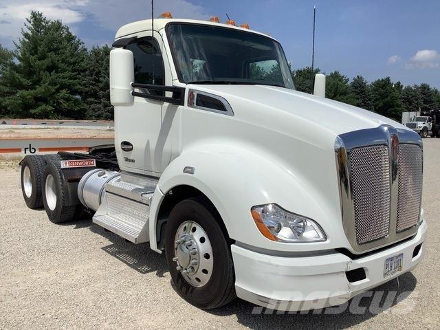Kenworth T680 Truck Tractor Units