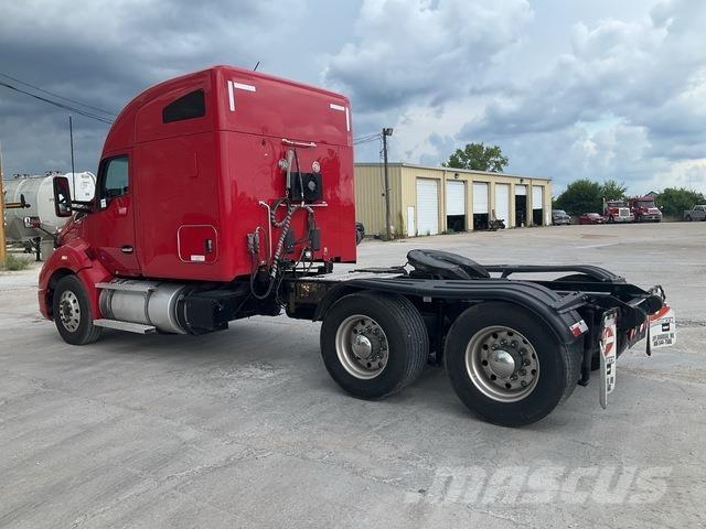Kenworth T680 Truck Tractor Units