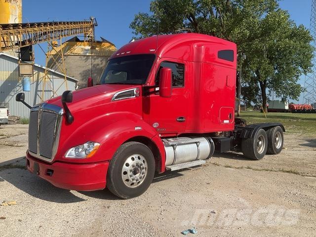 Kenworth T680 Truck Tractor Units