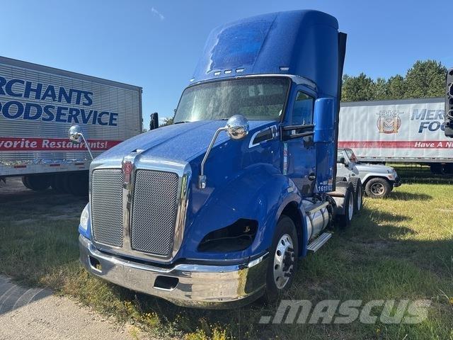 Kenworth T680 Truck Tractor Units