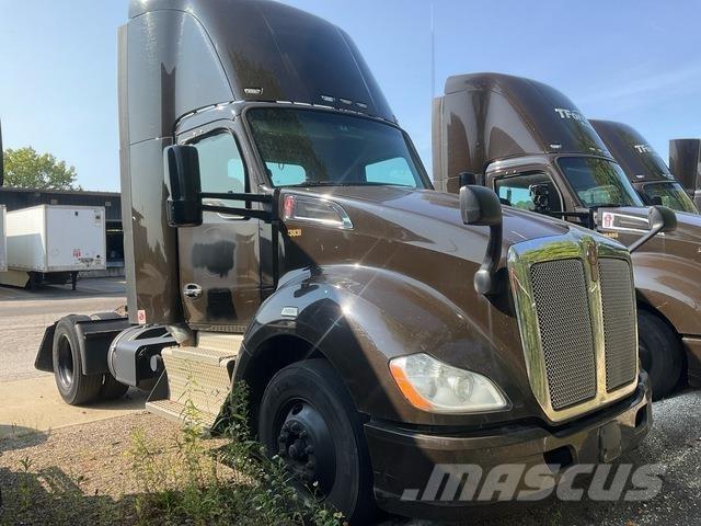 Kenworth T680 Truck Tractor Units