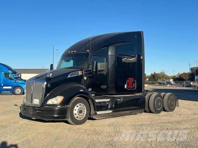 Kenworth T680 Truck Tractor Units