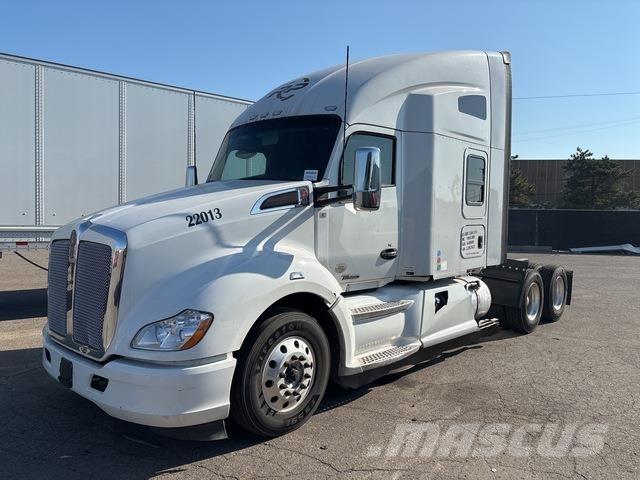 Kenworth T680 Truck Tractor Units