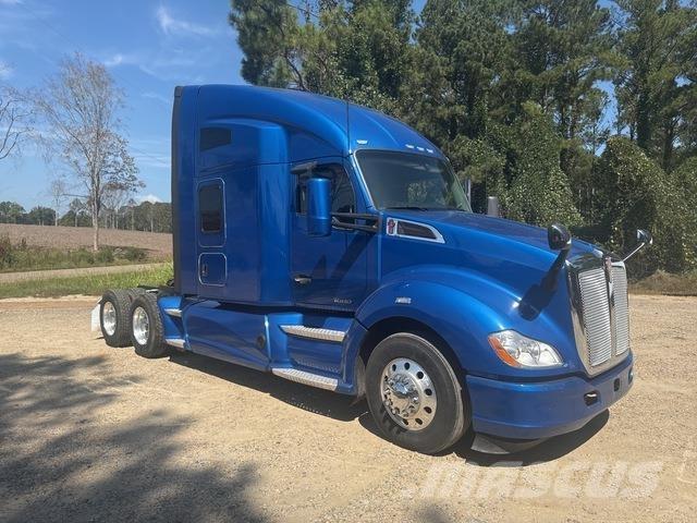 Kenworth T680 Truck Tractor Units