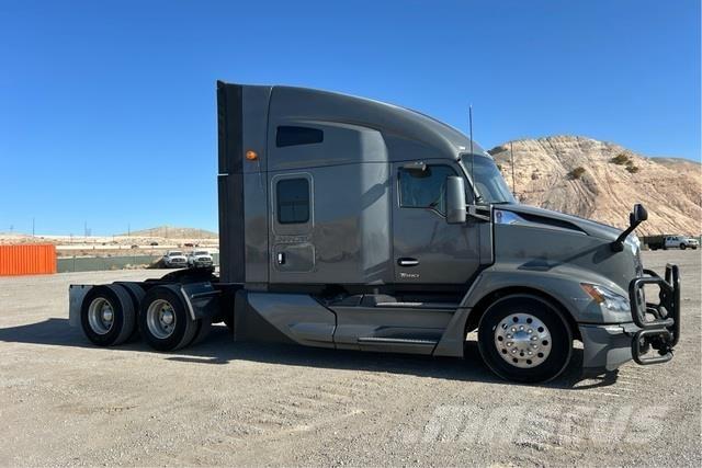 Kenworth T680 Truck Tractor Units