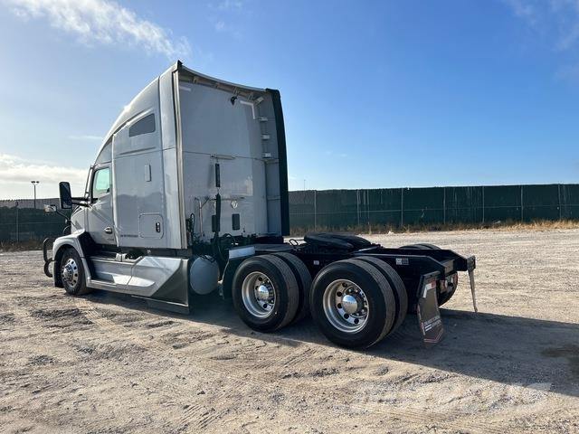 Kenworth T680 Truck Tractor Units