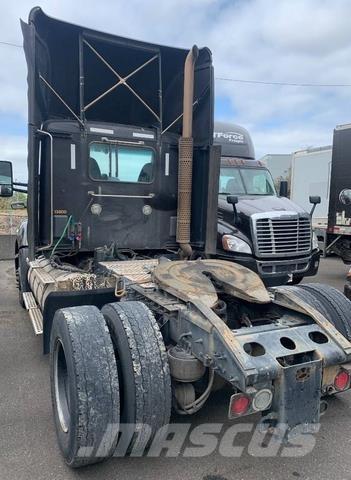 Kenworth T680 Truck Tractor Units