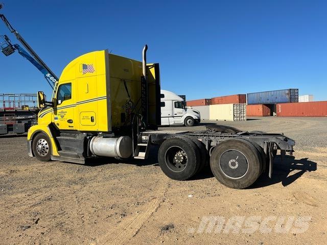 Kenworth T680 Truck Tractor Units