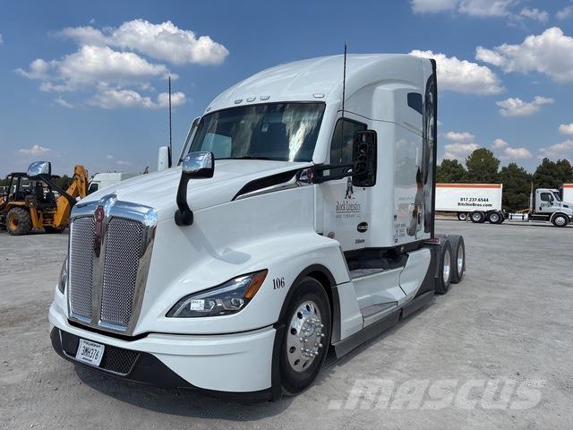 Kenworth T680 Truck Tractor Units