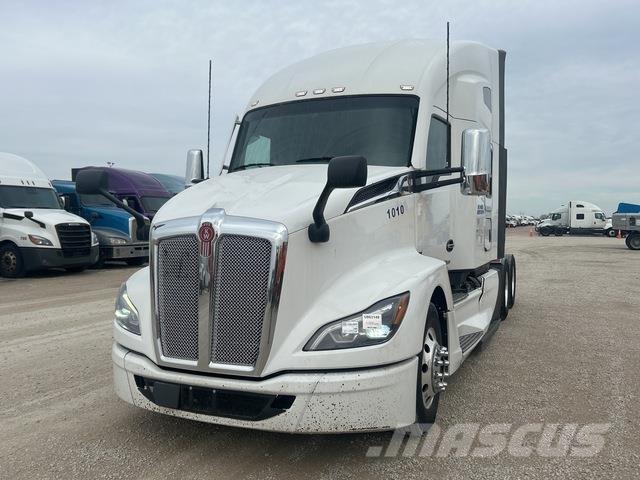 Kenworth T680 Truck Tractor Units