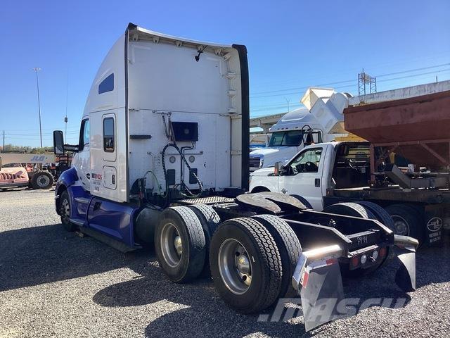 Kenworth T680 Truck Tractor Units