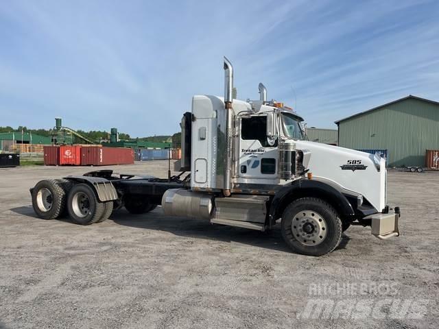 Kenworth T800 Truck Tractor Units