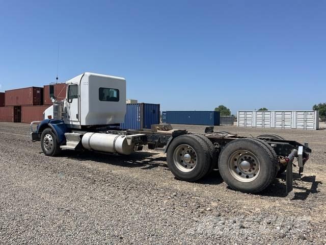 Kenworth T800 Truck Tractor Units