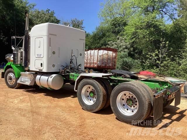 Kenworth T800 Truck Tractor Units