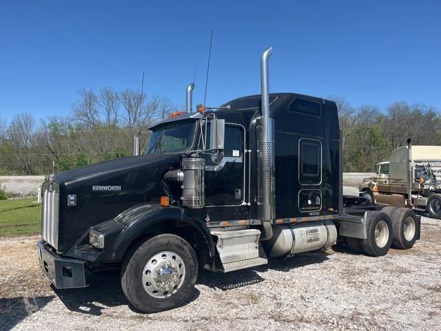 Kenworth T800 Truck Tractor Units