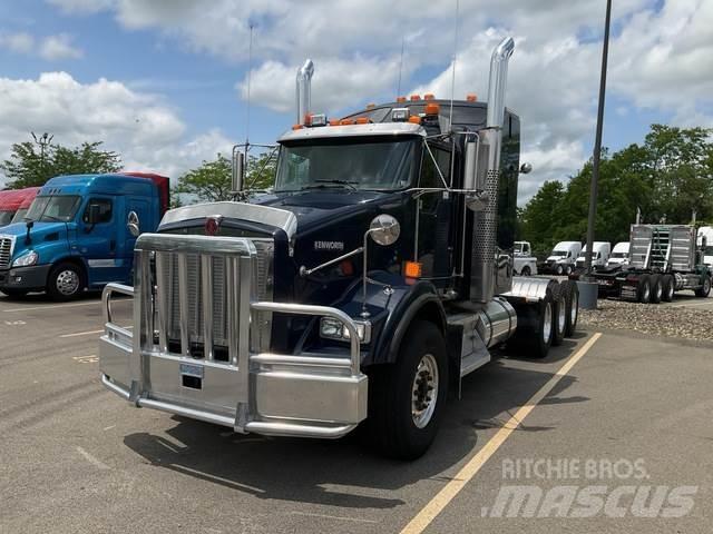 Kenworth T800 Truck Tractor Units