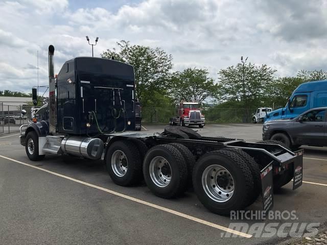 Kenworth T800 Truck Tractor Units