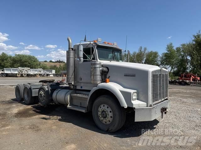 Kenworth T800 Truck Tractor Units