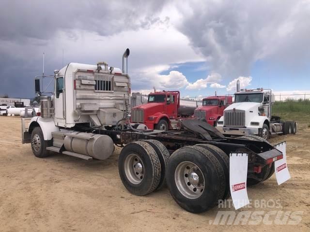 Kenworth T800 Truck Tractor Units