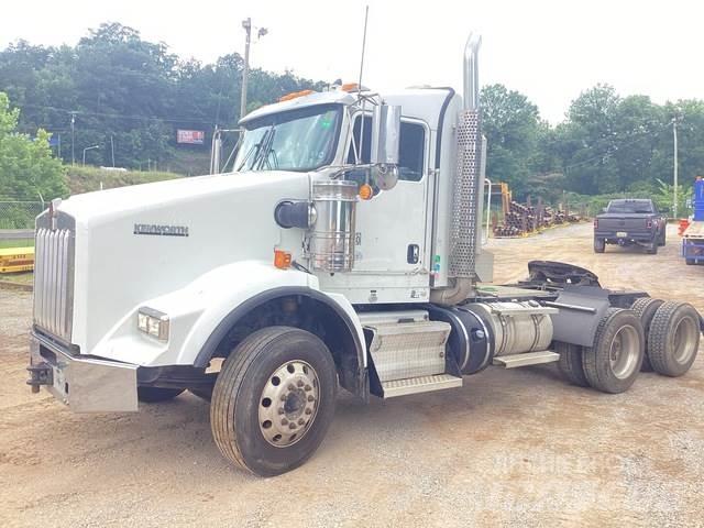 Kenworth T800 Truck Tractor Units