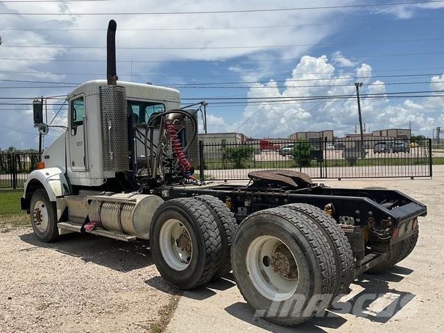 Kenworth T800 Truck Tractor Units