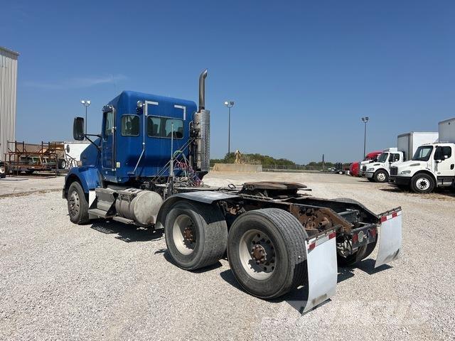 Kenworth T800 Truck Tractor Units