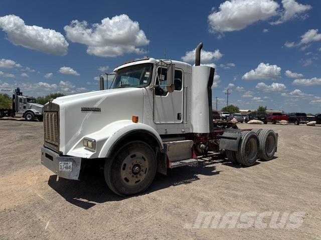 Kenworth T800 Truck Tractor Units